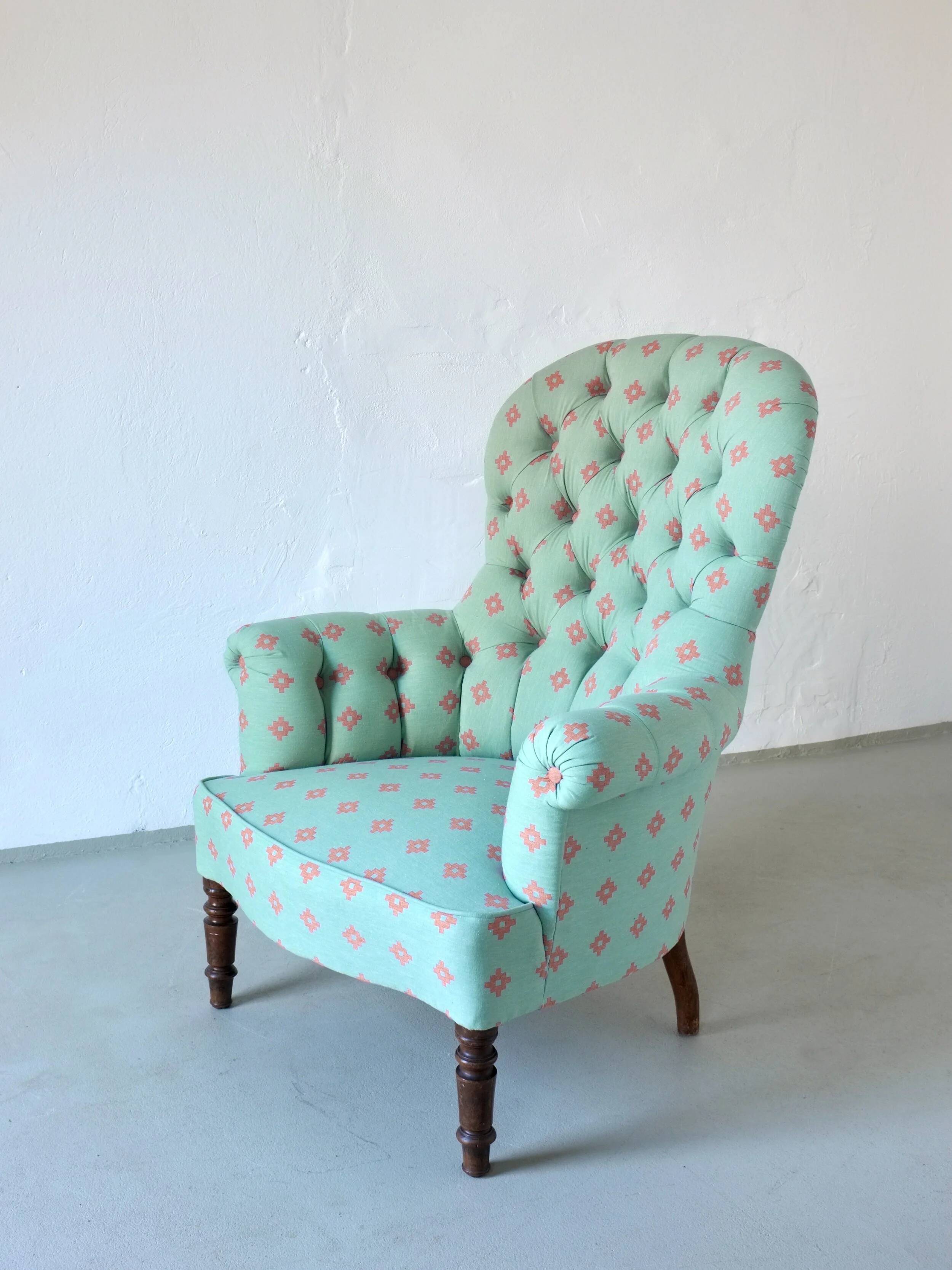 Vintage green coral button back armchair | Belgium