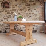 Farmhouse table