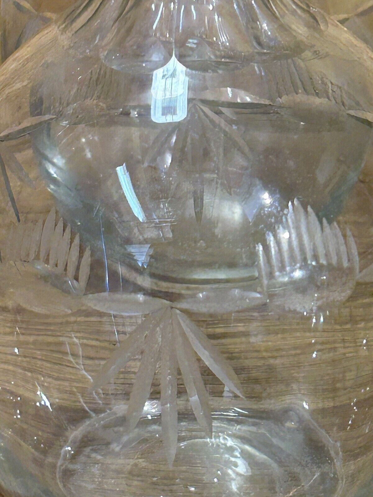 Pair of decanters nineteenth crystal grave, baccarat quality, Saint Louis, chic decoration