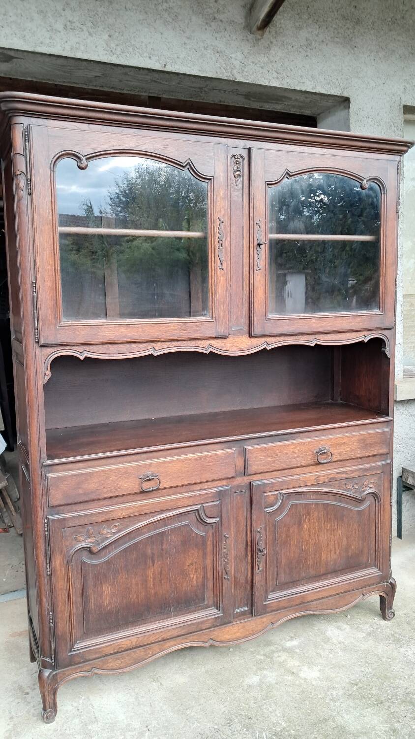 Louis XV two-body buffet