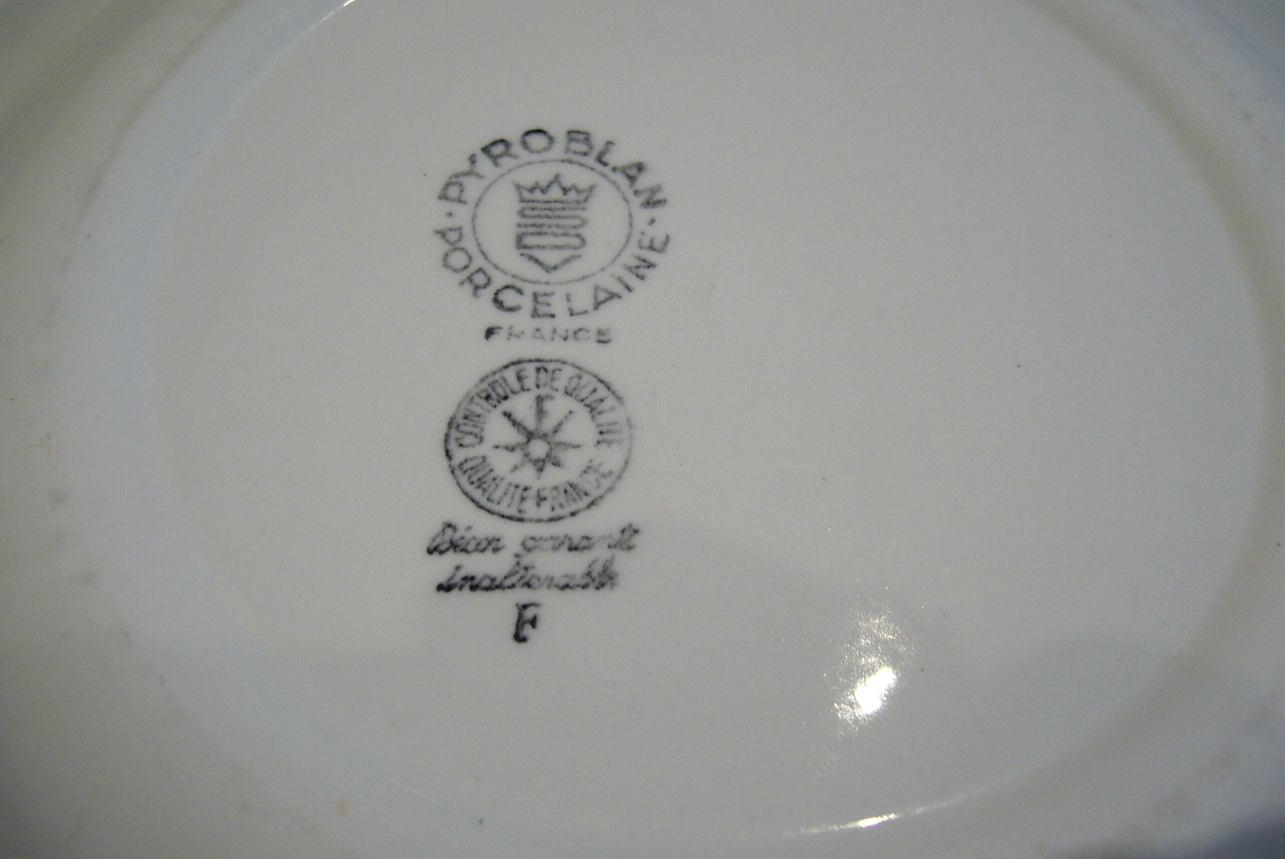 Assiette plate Marine Nationale