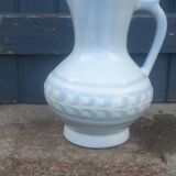 Roger Capron pitcher vase in Vallauris ceramic