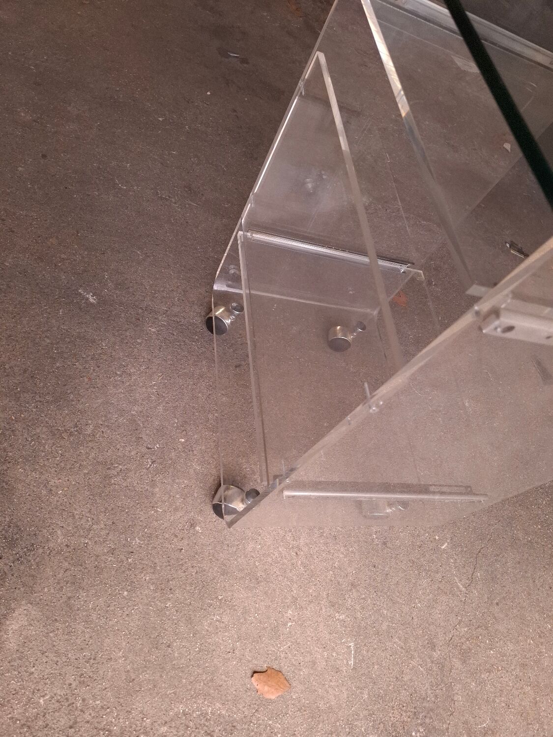 Dessert, side table David Lange for Roche Bobois