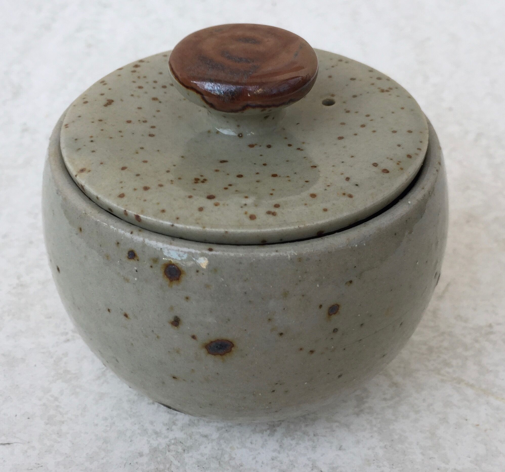 Sugar bowl in pyrity sandstone.