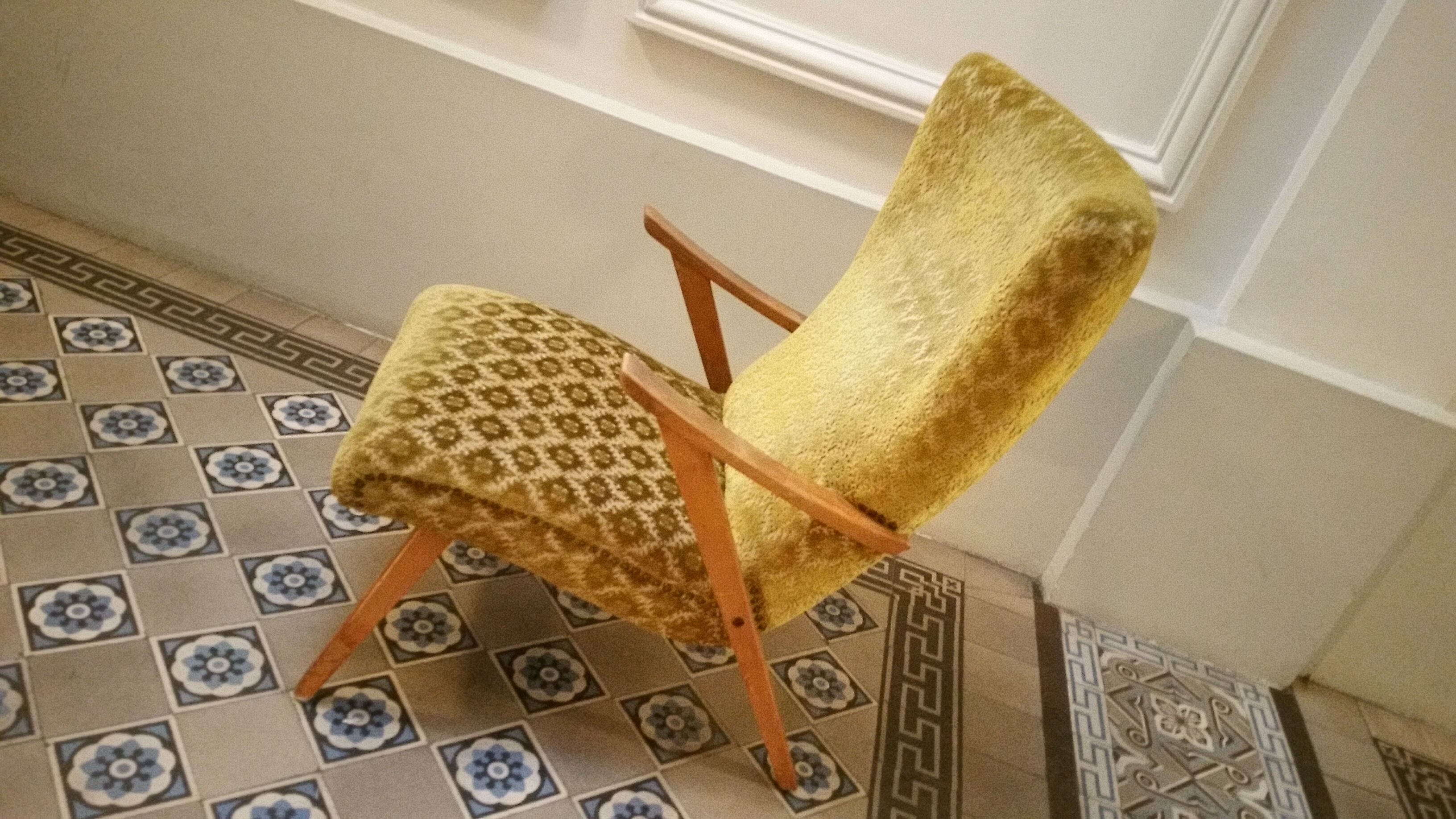 Scandinavian 50 60 years flesh wing lounge chair