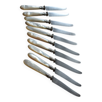 10 antique knives in mother-of-pearl and silver-plated metal