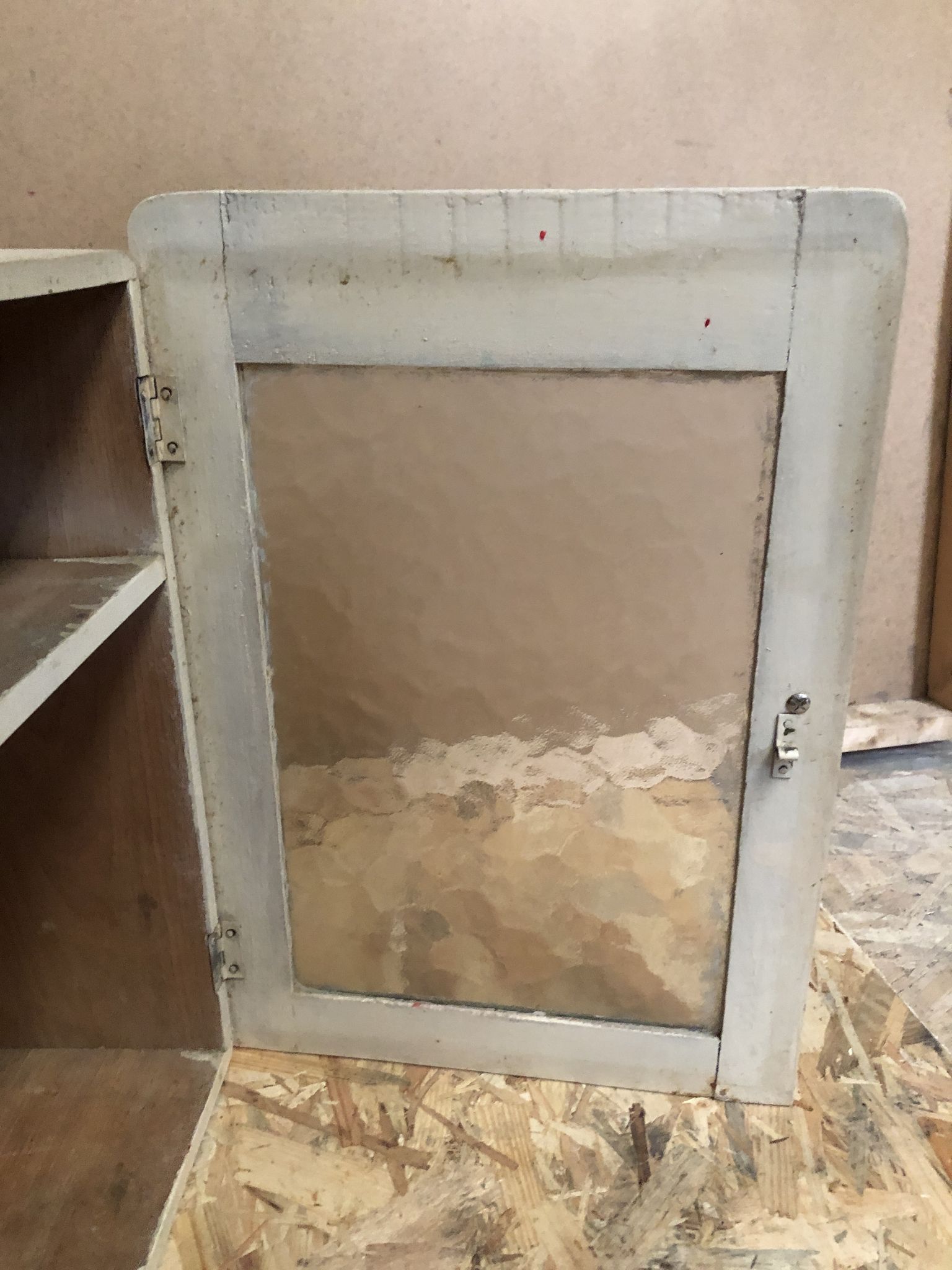 Old hanging medicine cabinet wood + opaque glass door 50's vintage