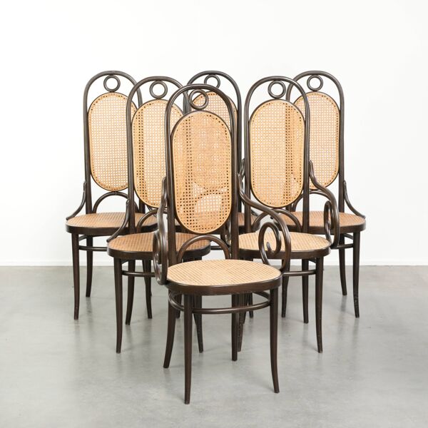 6 chaises vintage Thonet modèle Long John avec dossier haut