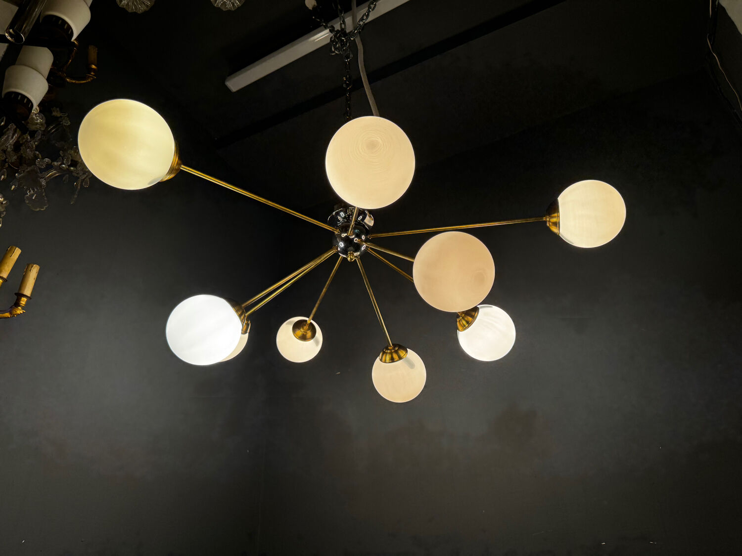 Post-Modern Sputnik Chandelier in Brass and Opaline Glass, Italy, 1980