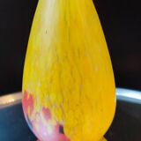 Curved vase made of glass paste