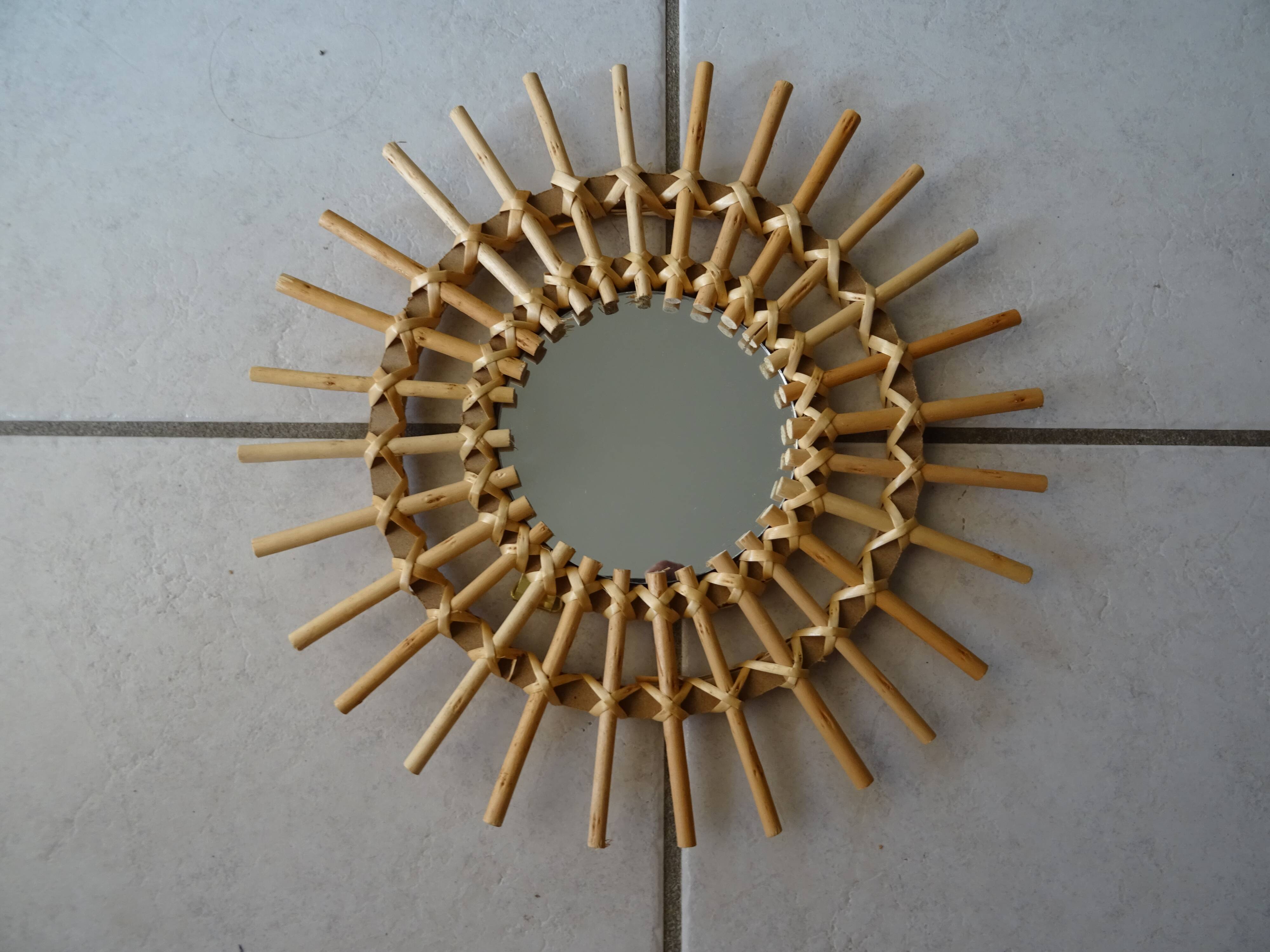 Miroir soleil rotin vintage
