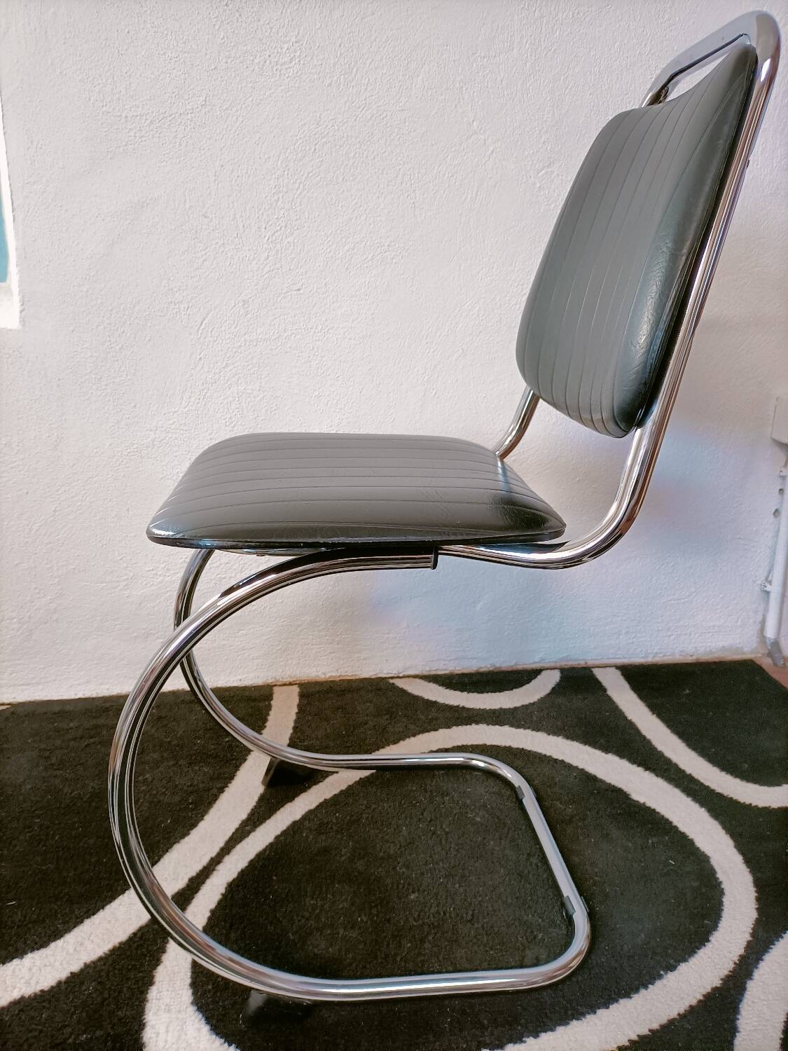 Seventies leatherette cantilever chair