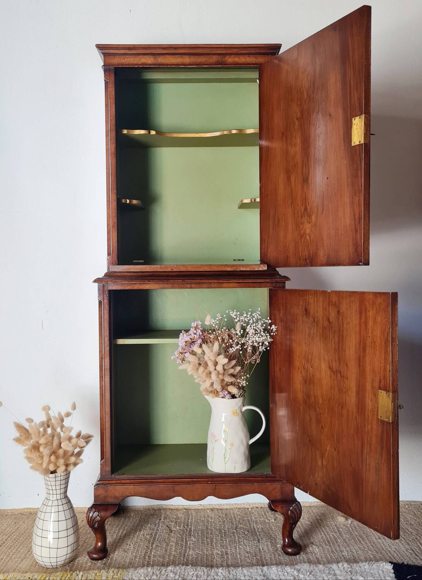 Walnut wardrobe 1930 - English storage furniture