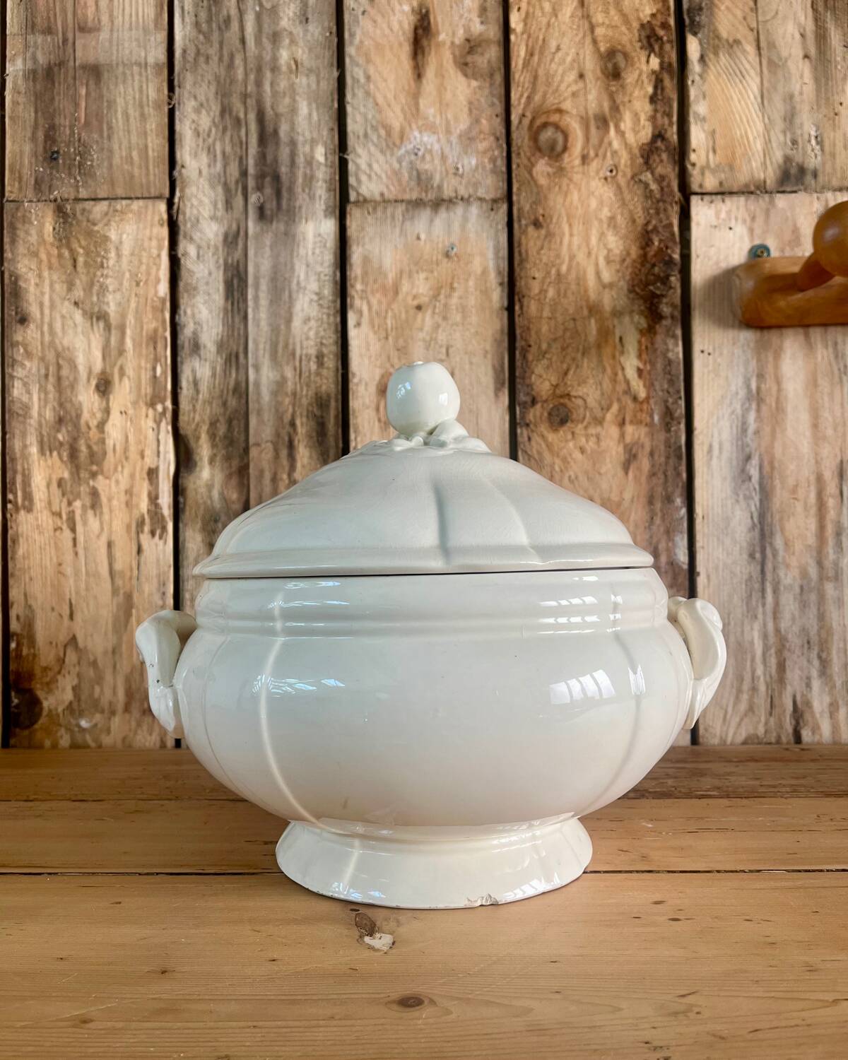 White iron earth soup tureen Sarreguemines