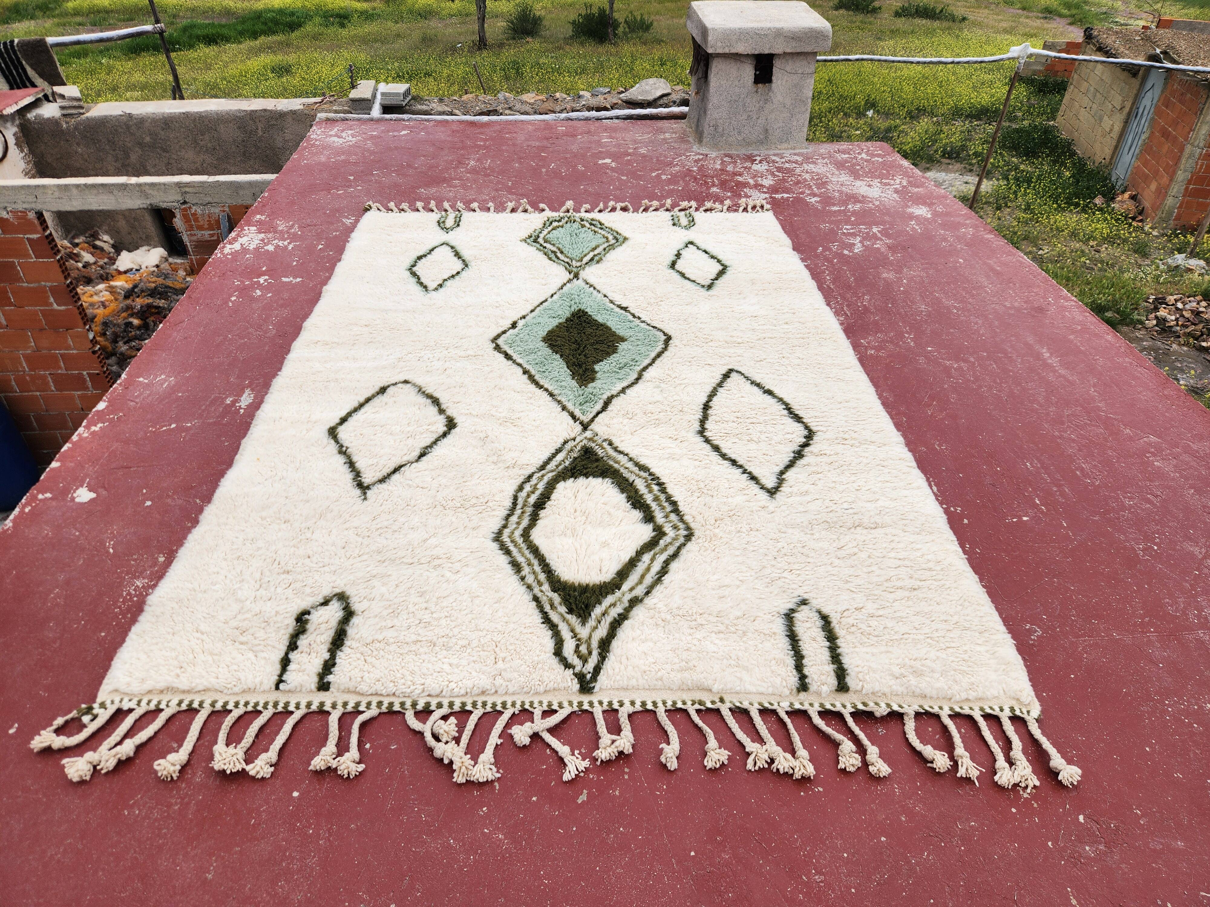 Authentic Beni Ouarain Rug 300x202 cm – Unbleached Wool