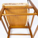 Set of six dining room chairs of danish design from the 1960s.