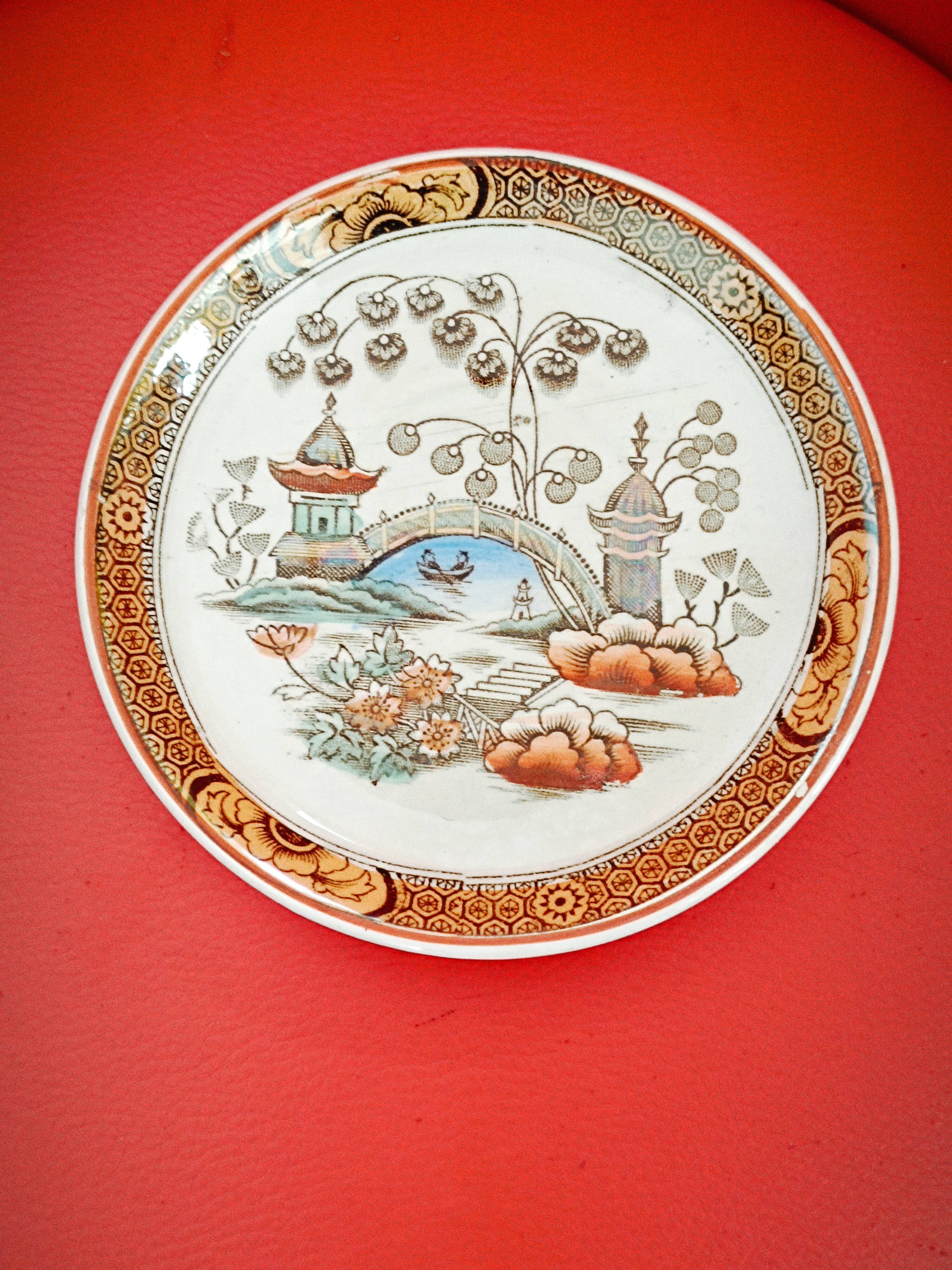 4 Badonviller tea cups with saucers, Tokio model + milk jug.