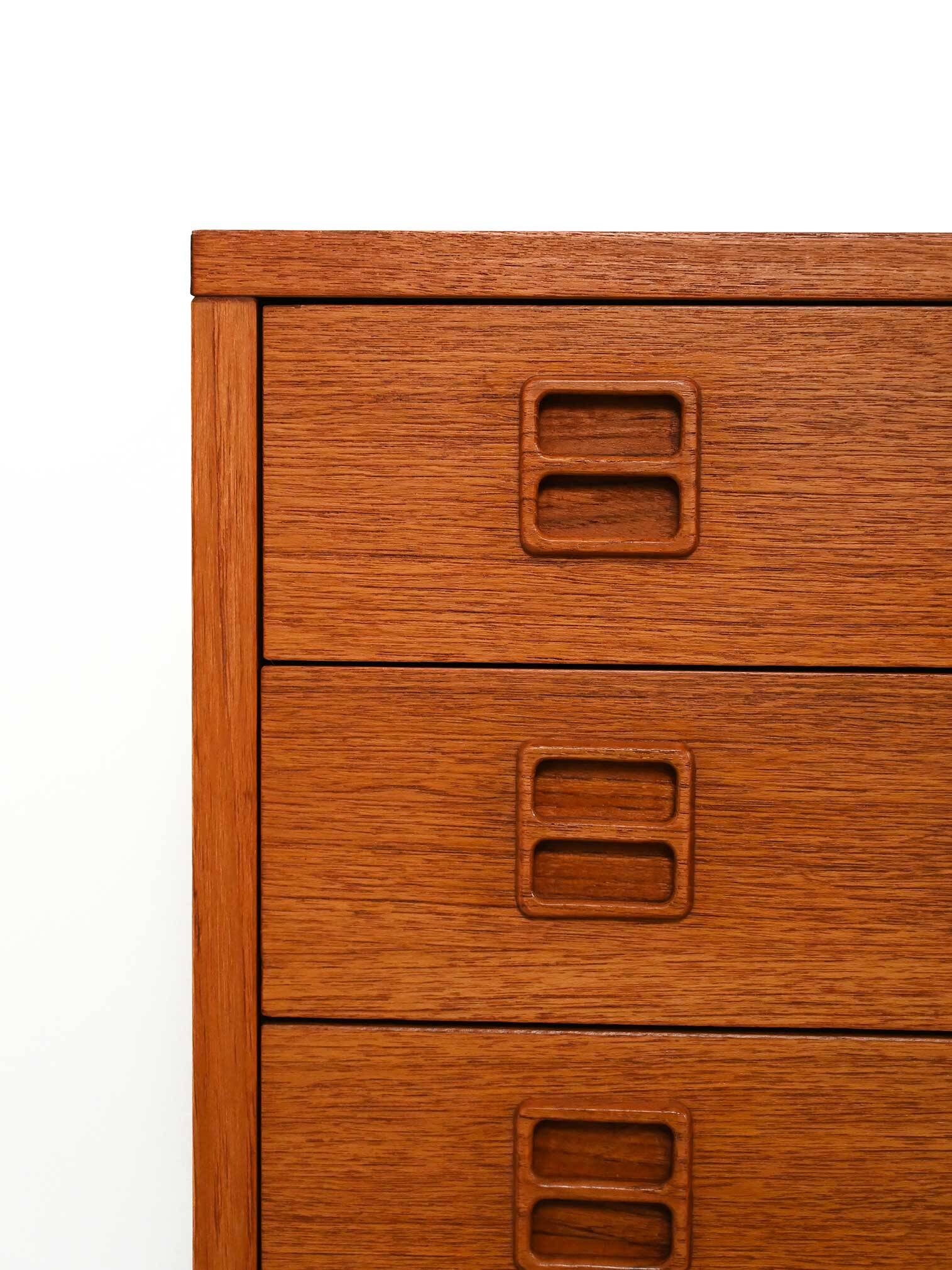 Scandinavian rationalist chest of drawers, 1960s