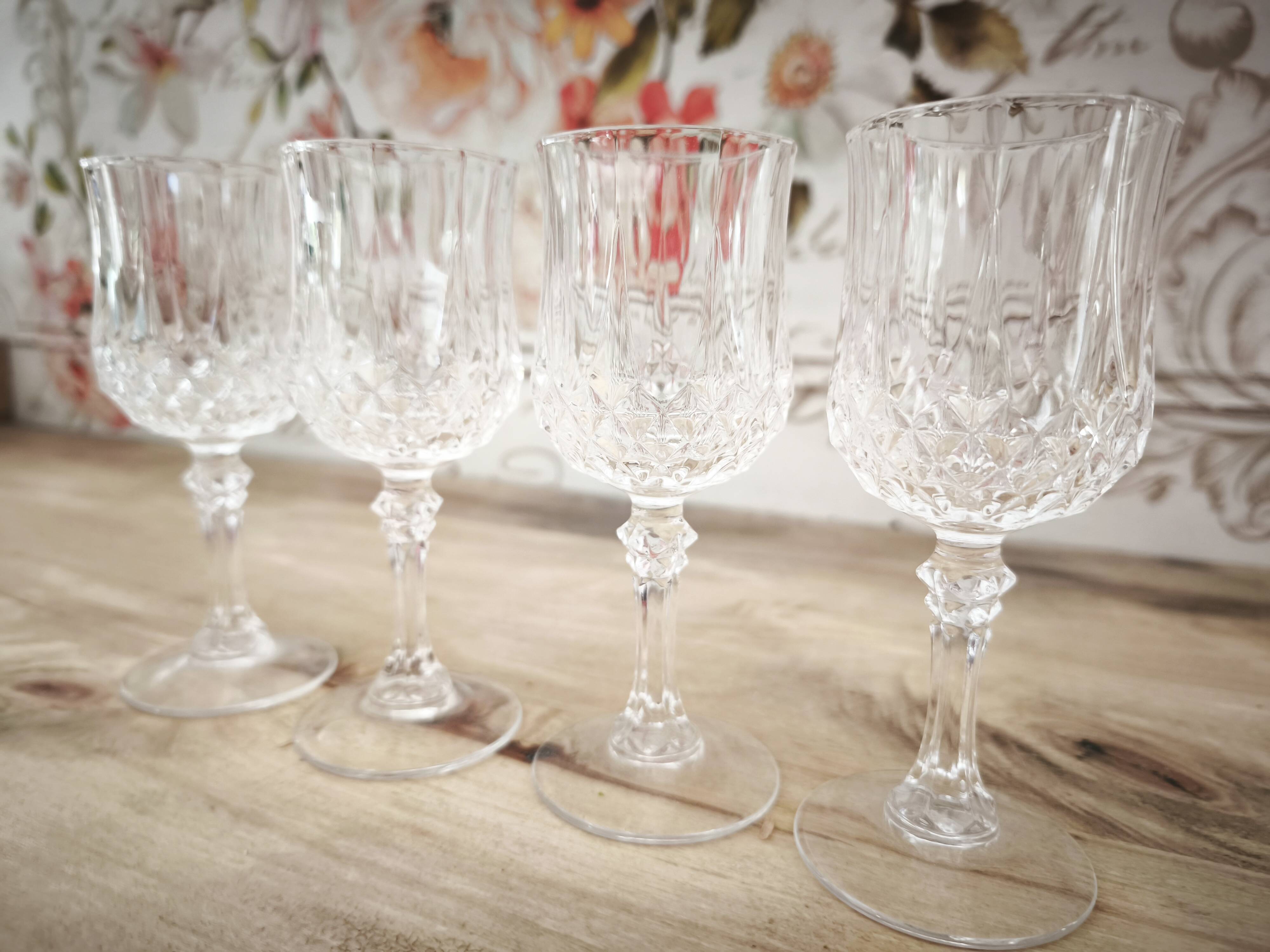 Set of 4 Cristal d'Arques Longchamp stemmed liqueur glasses