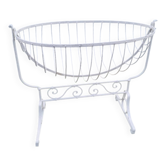 Cradle of the early 20th century