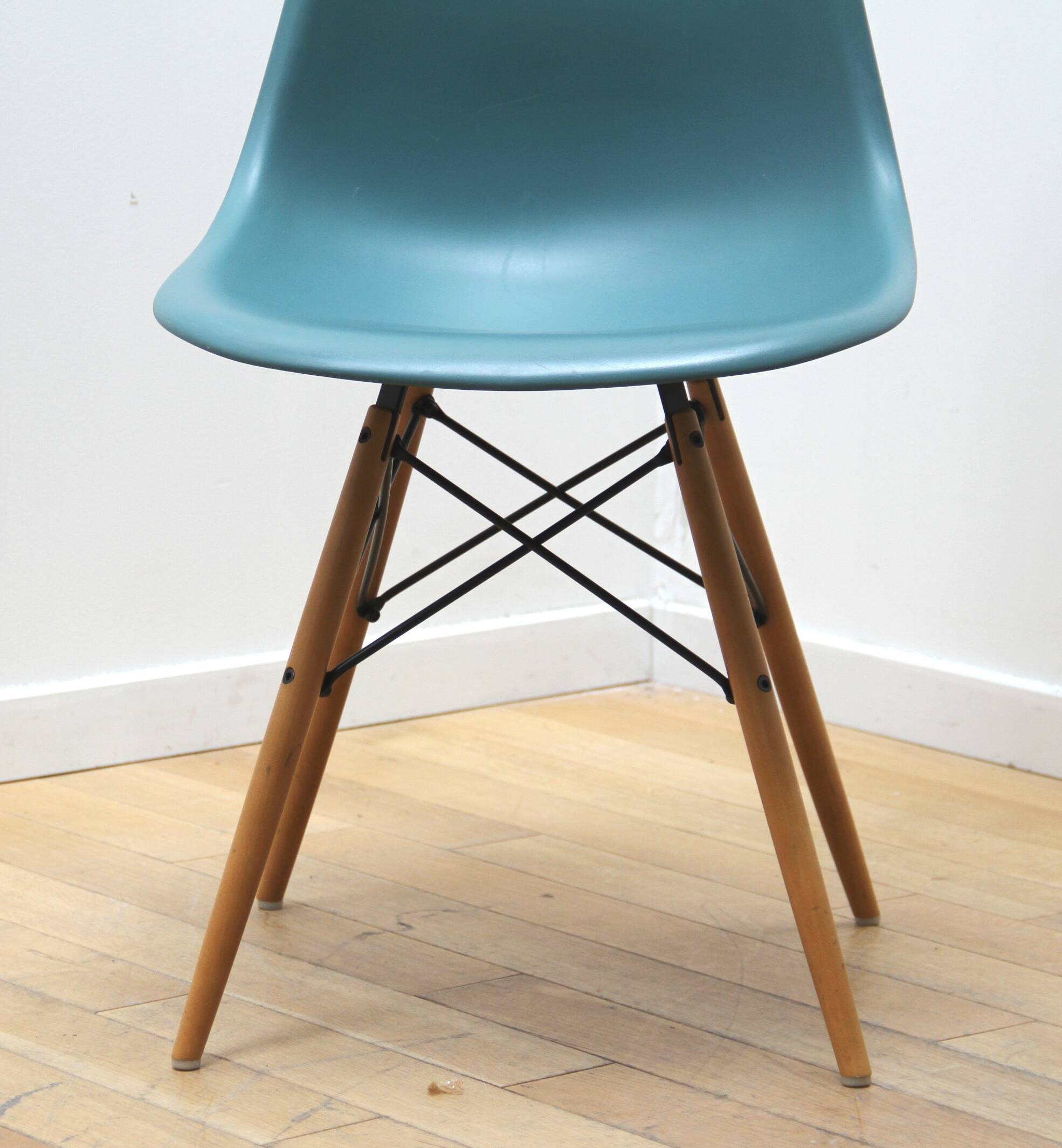 DSW chair, Charles & Ray Eames, Vitra