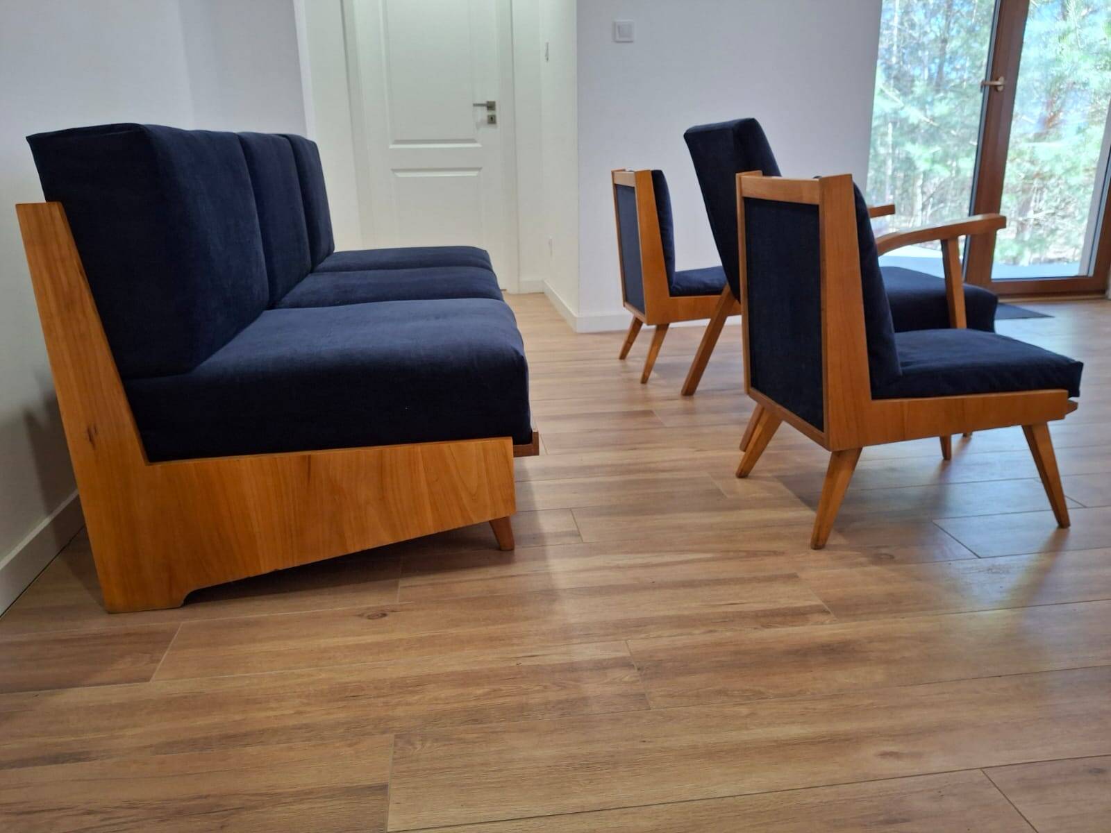 Sofa, lounge chair, two "light" armchairs, designer Lejkowski Leśniewski, 1