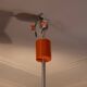 Suspension vintage 4 spots / lustre orientable, acier chromé & laqué orange, Design Space Age, 70s