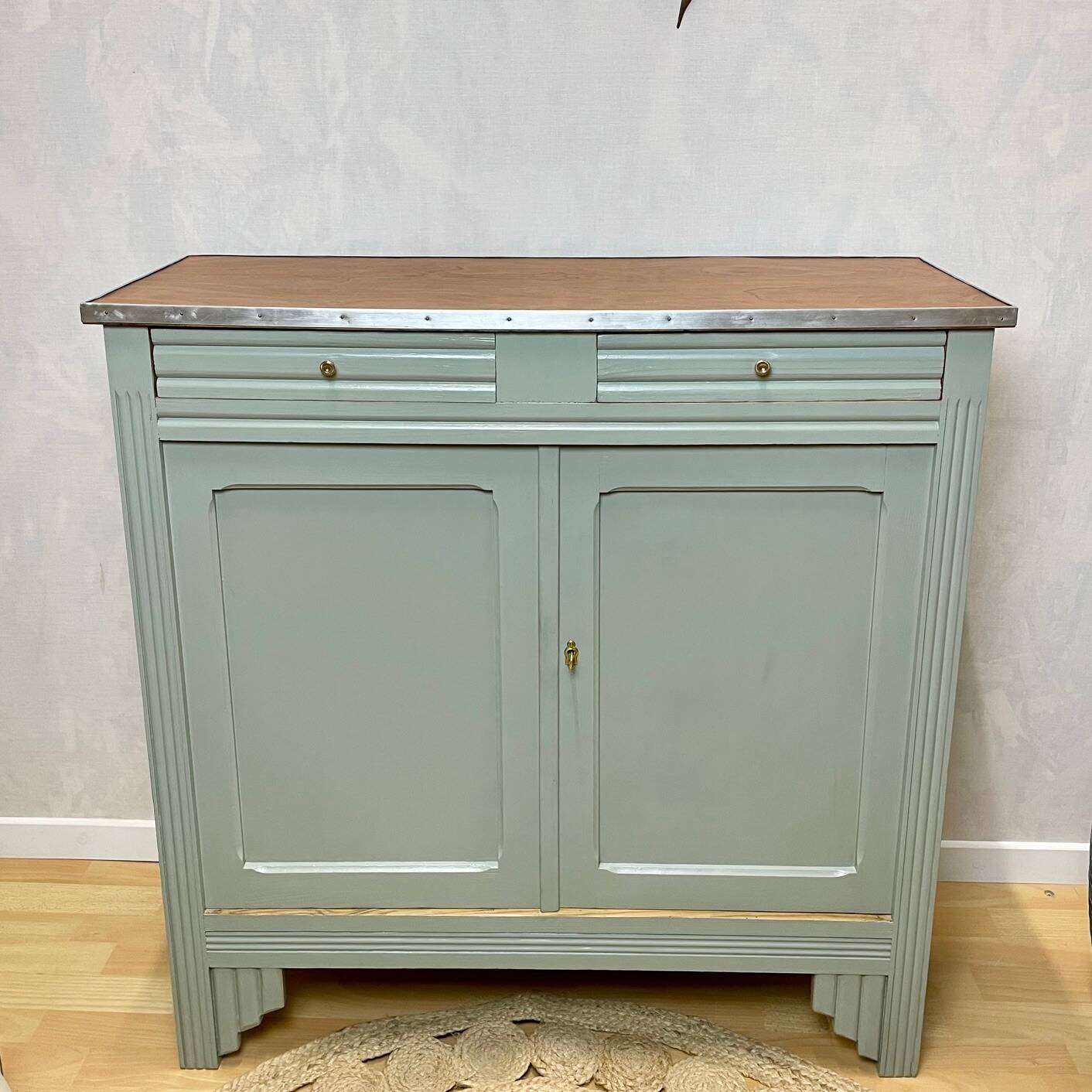 Vintage buffet