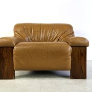 Fauteuil en cuir brutaliste, années 1960