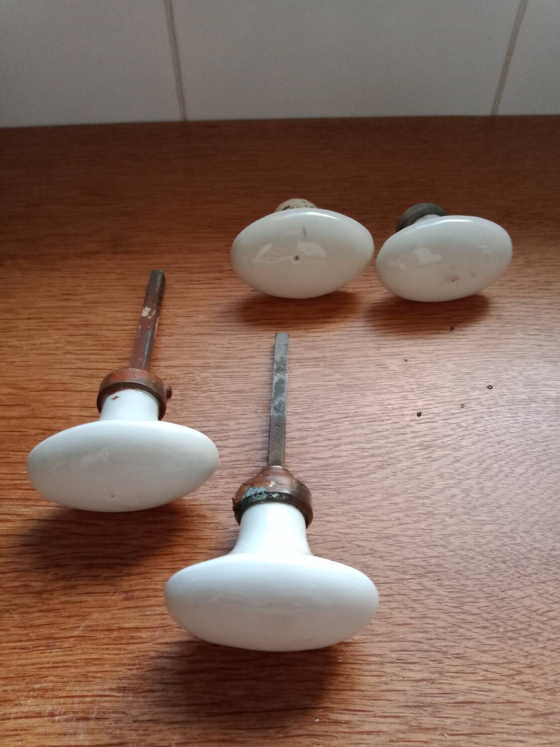 Porcelain door handles