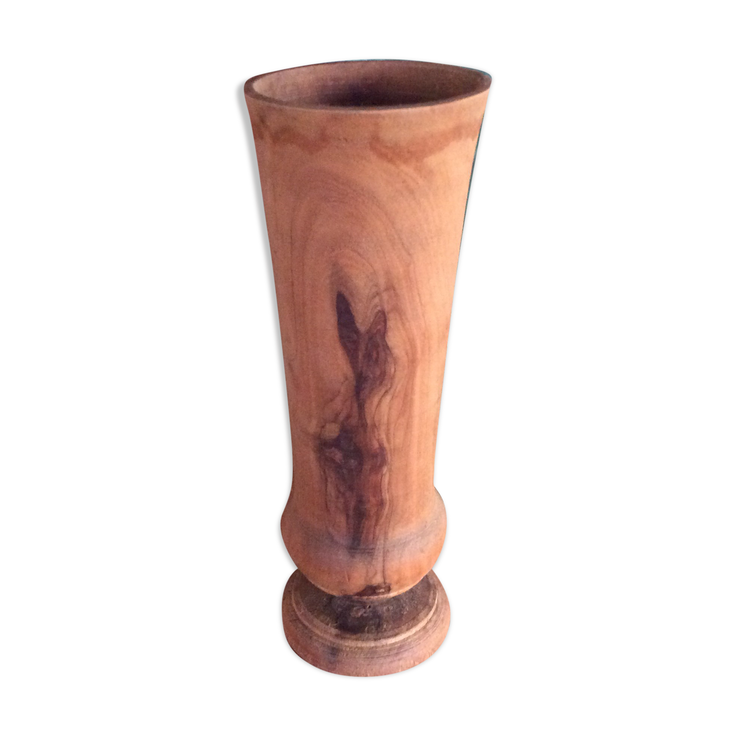 Vase en bois