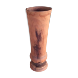 Vase en bois