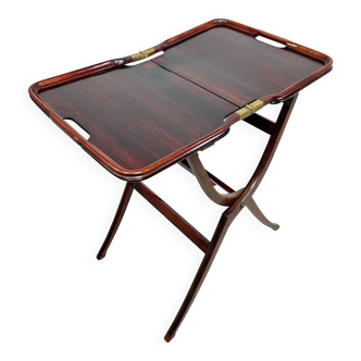 Folding table in mahogany in the style of the Vienna Secession.