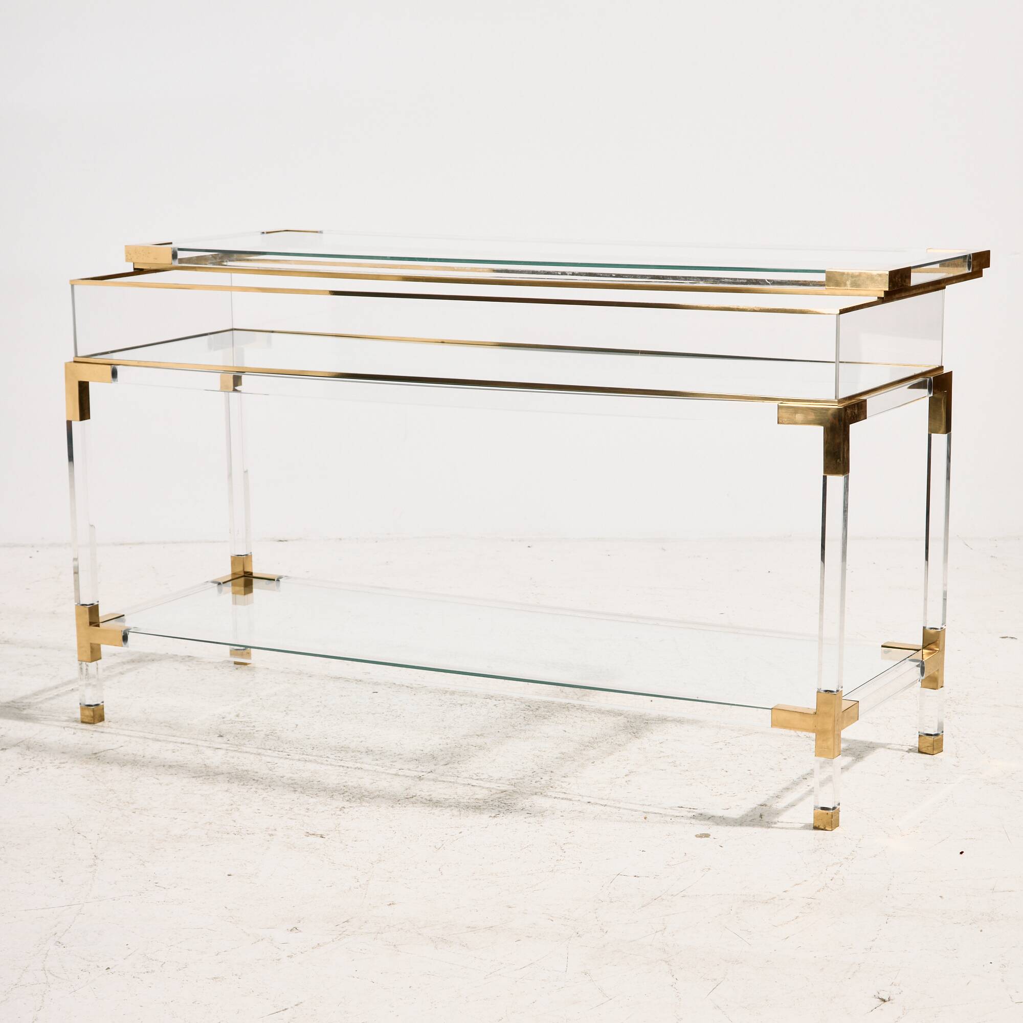 Console en laiton et plexiglas par Fabian