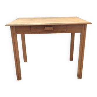 Farmhouse table