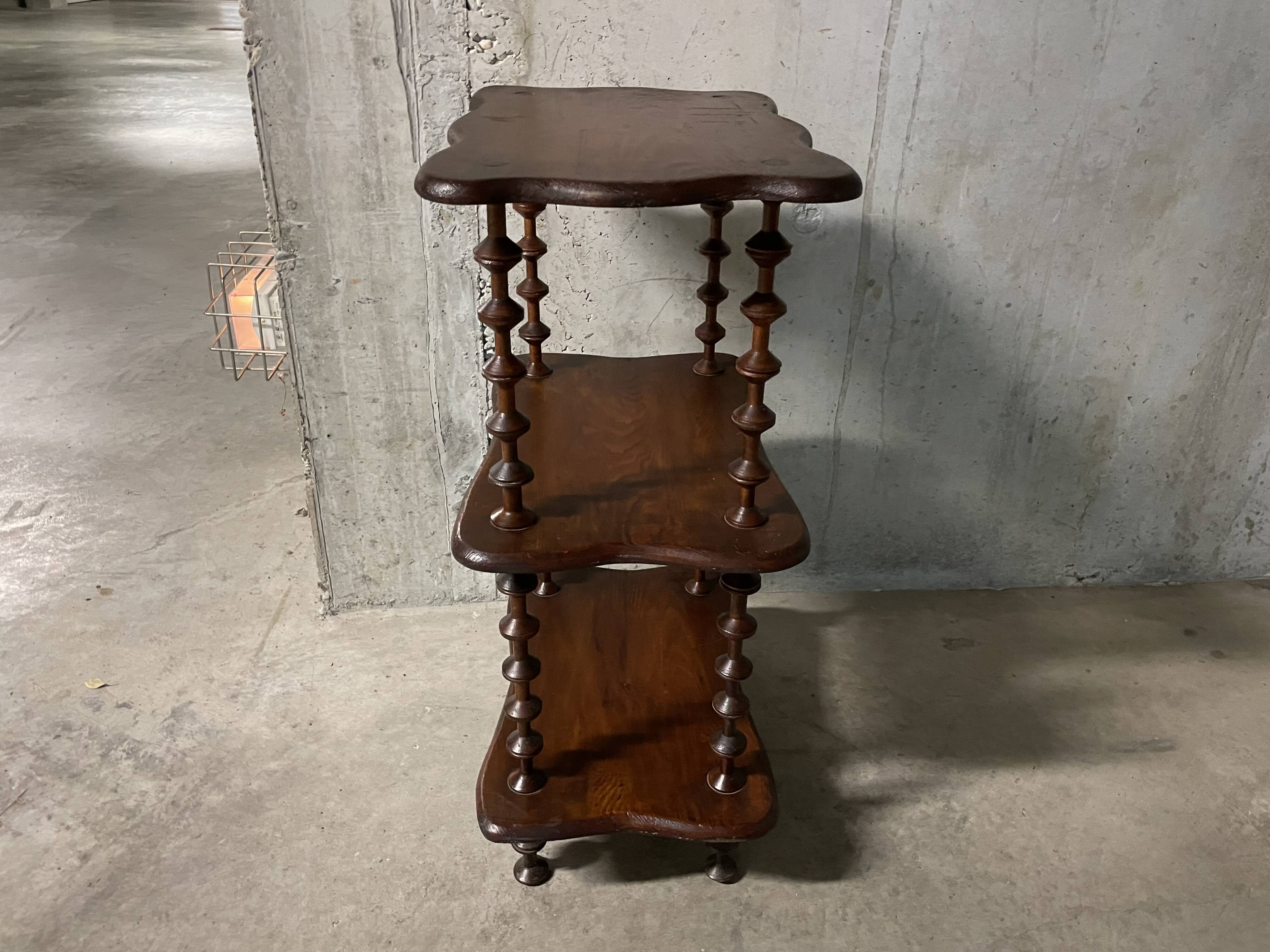 Wooden shelf cabinet