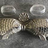 Salt and pepper shaker holder with a pair of fish in metal, Italian design