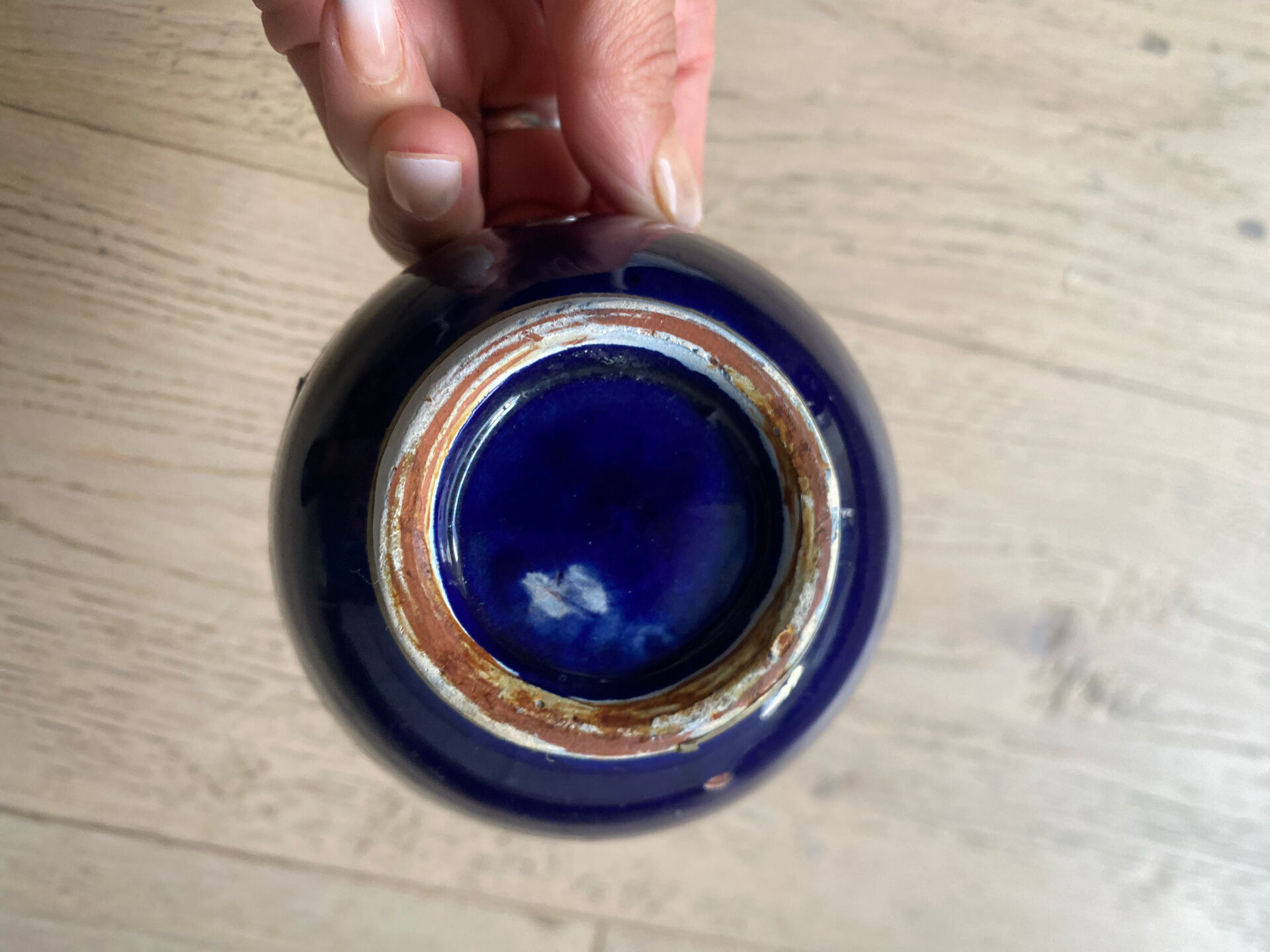 Moroccan blue ceramic bowl, in excellent condition.