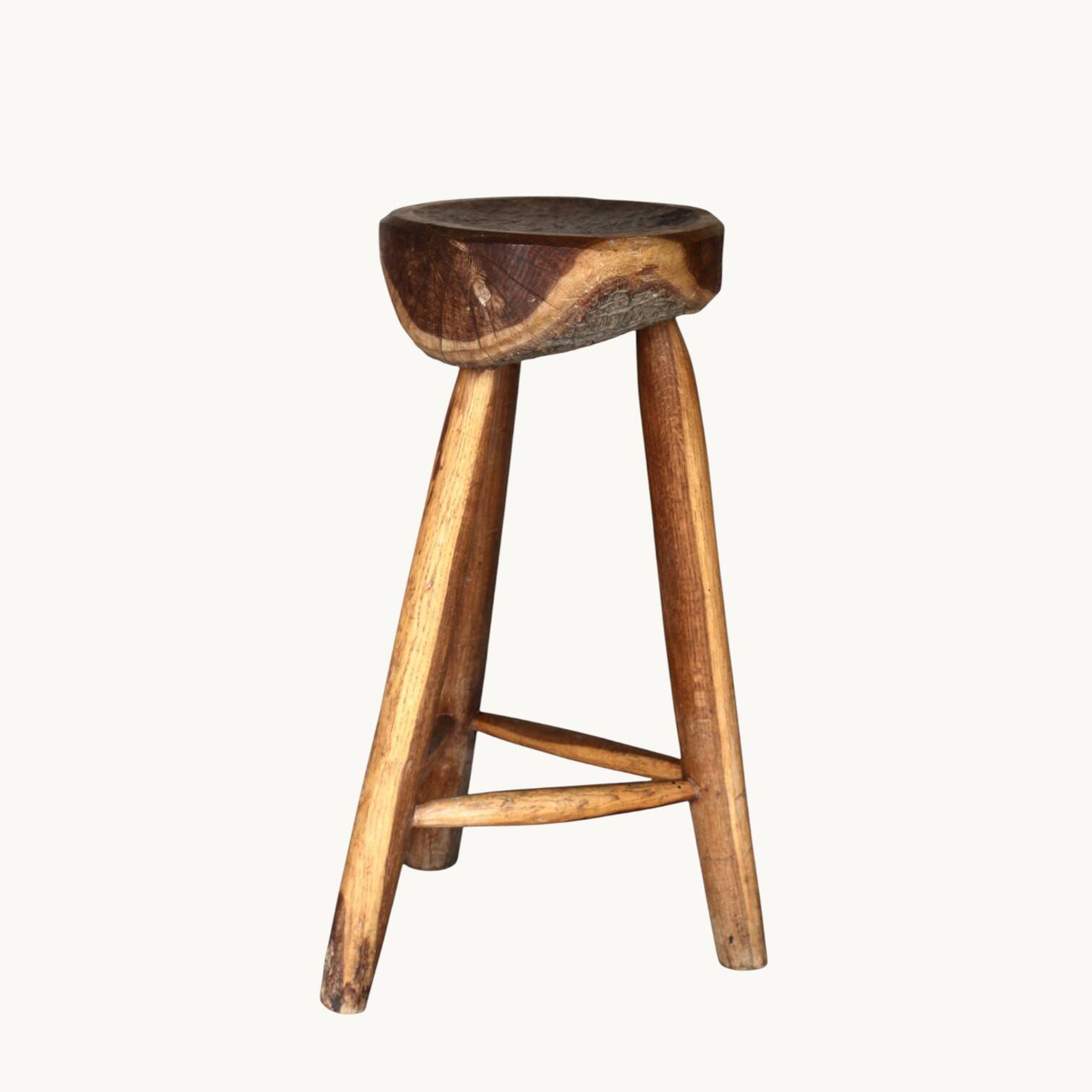 Un ensemble de trois tabourets, France années 60.