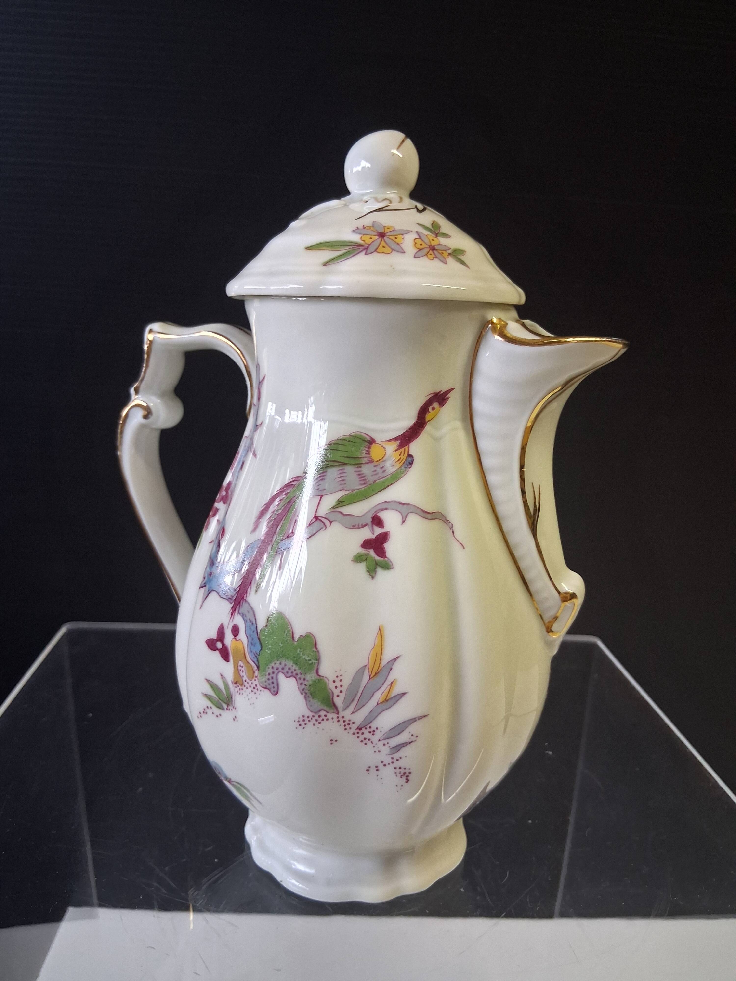 Very pretty Limoges porcelain coffee pot from Bernardaud model "Ch