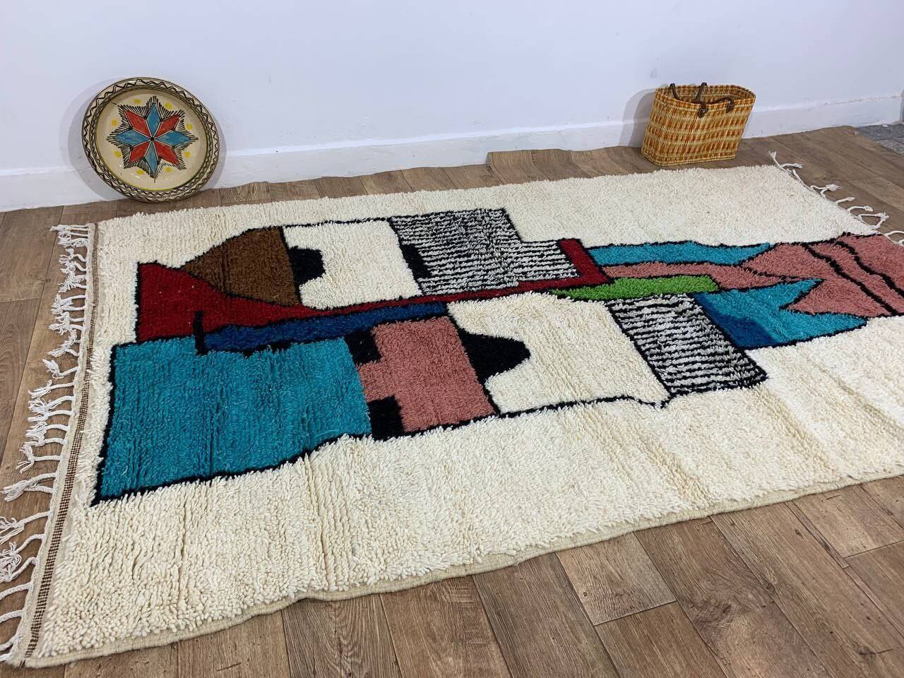 Handmade Moroccan Berber rug 250 x 150 cm