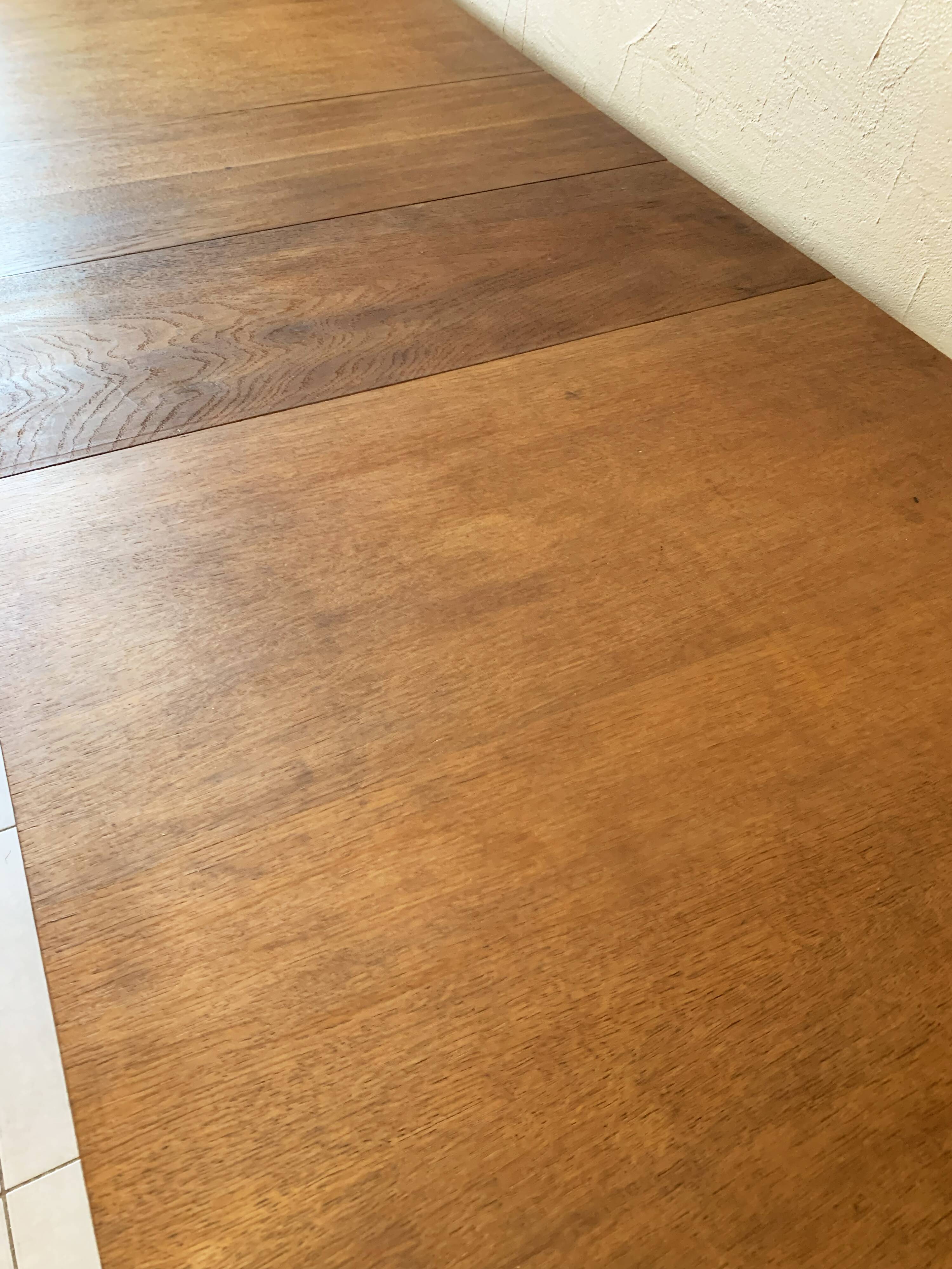 Vintage extendable oak table from the 50s