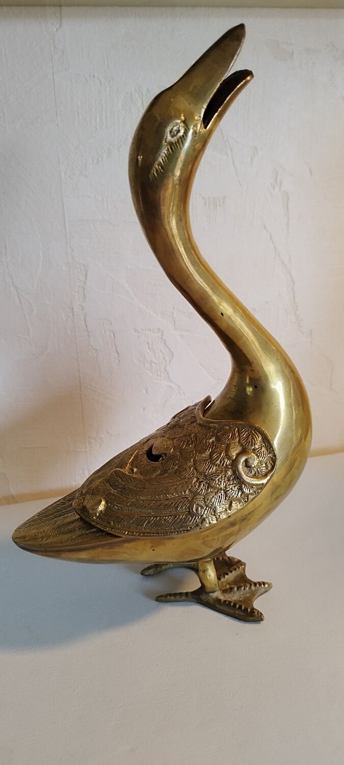 Brass goose