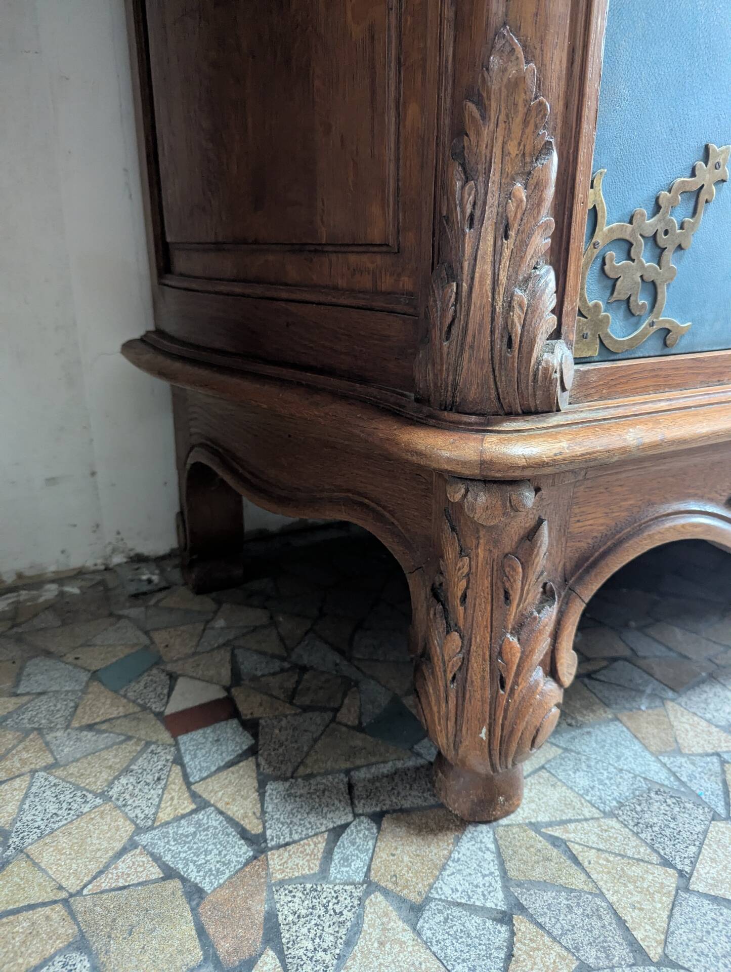 Sideboard/ Display cabinet