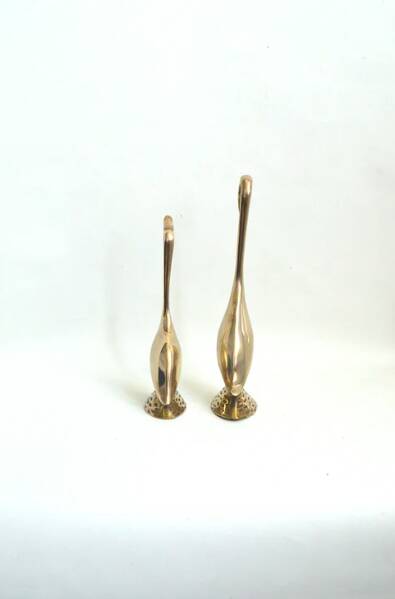 Couple of brass geese