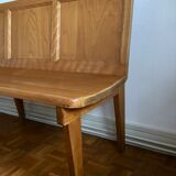 Station in oak bench