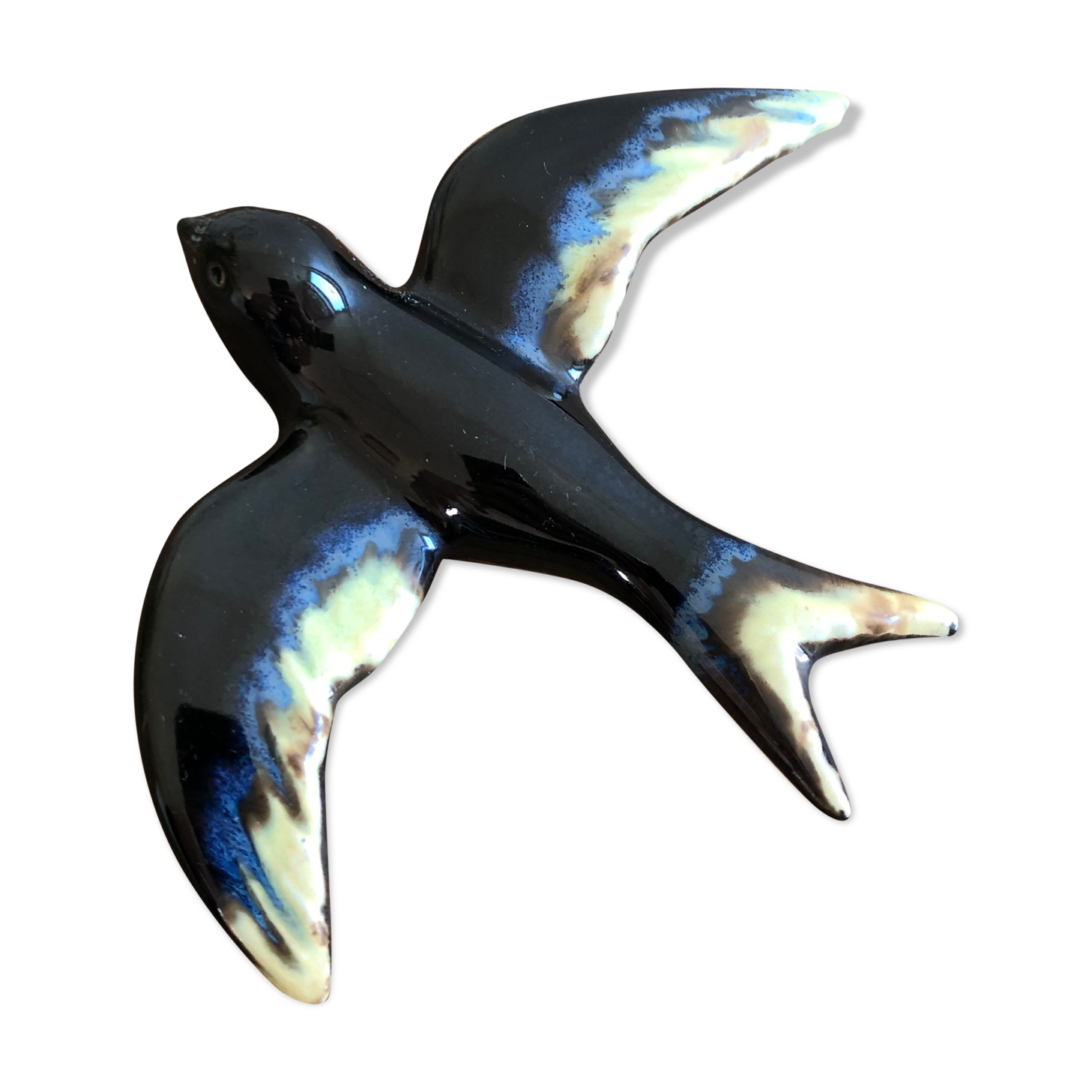 Black ceramic swallow