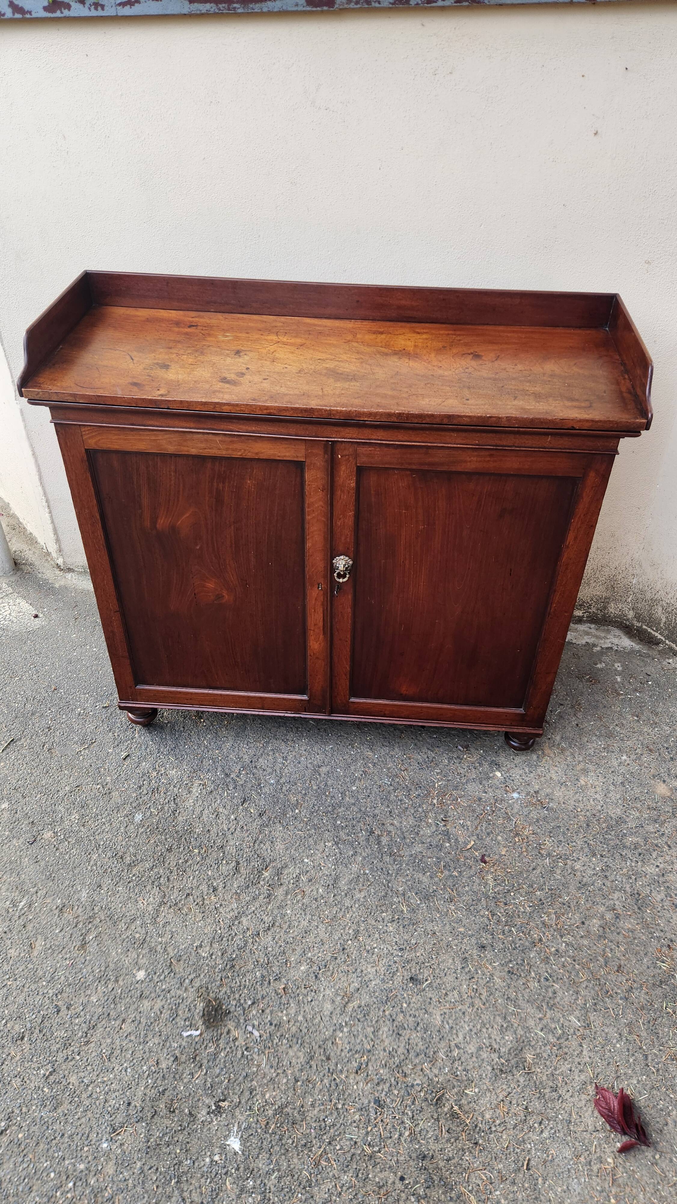 Buffet bas ancien Style Empire/Restauration