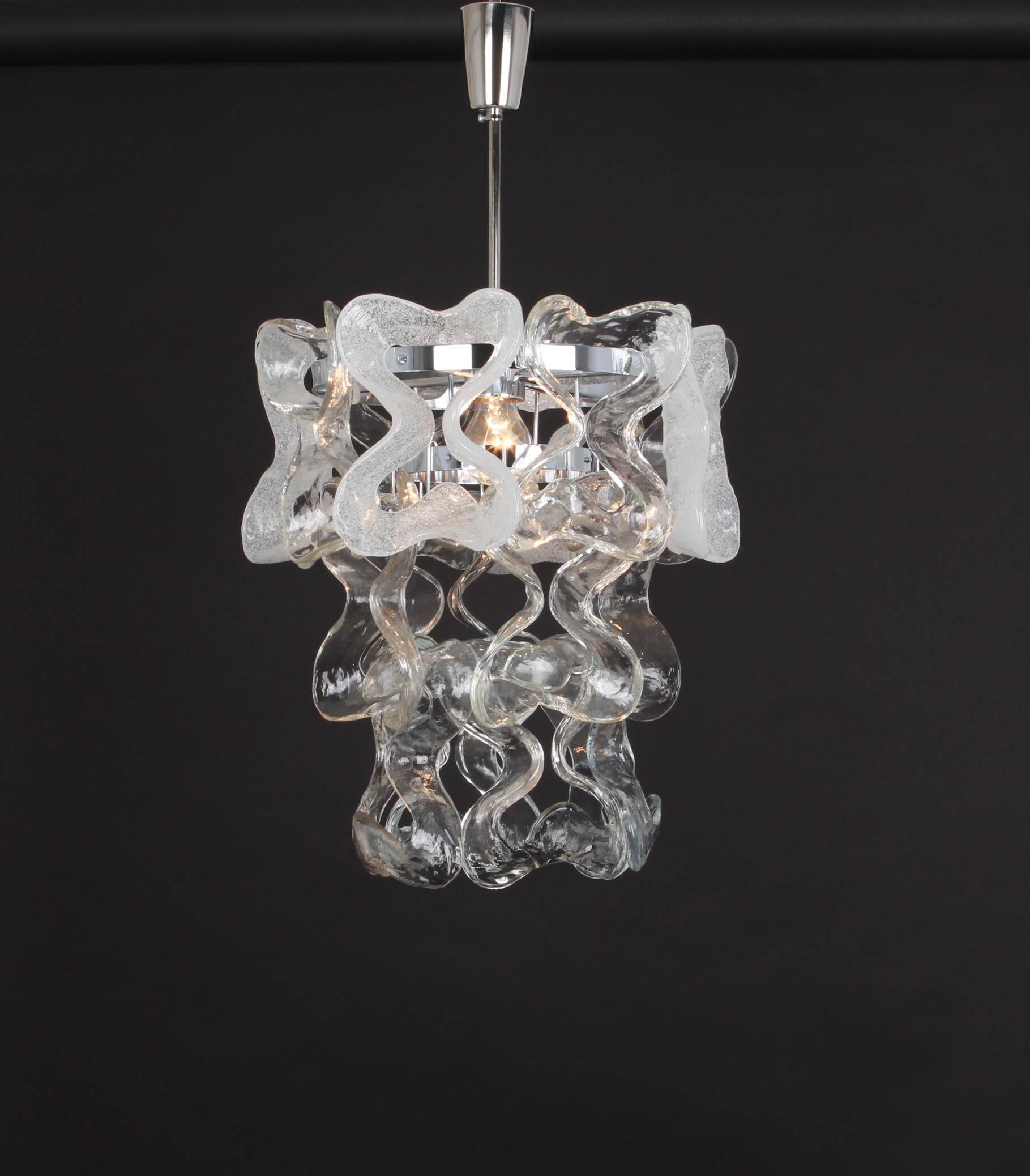 Murano glass suspension light in chrome designed by Carlo Nason for Kalmar, Catena, Austria.