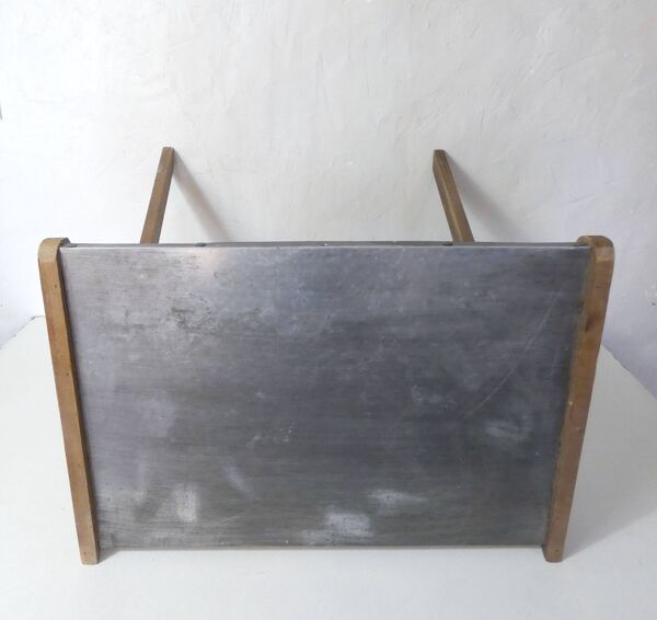 Tables gigognes en bois et zinc